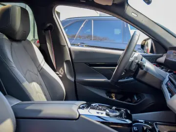BMW 530e M Sport Edition Panorama