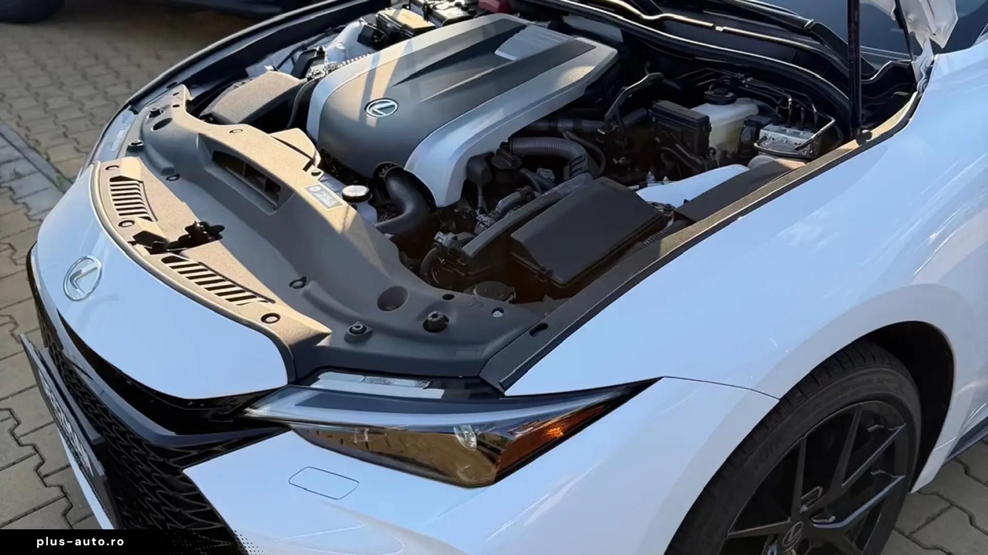 Lexus IS 350 AWD F SPORT 311 HP V6 2026