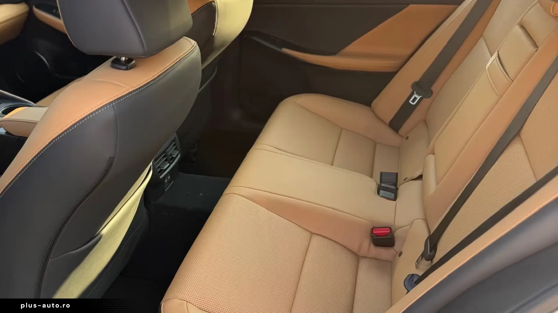 Lexus IS 350 AWD F SPORT 311 HP V6 2026