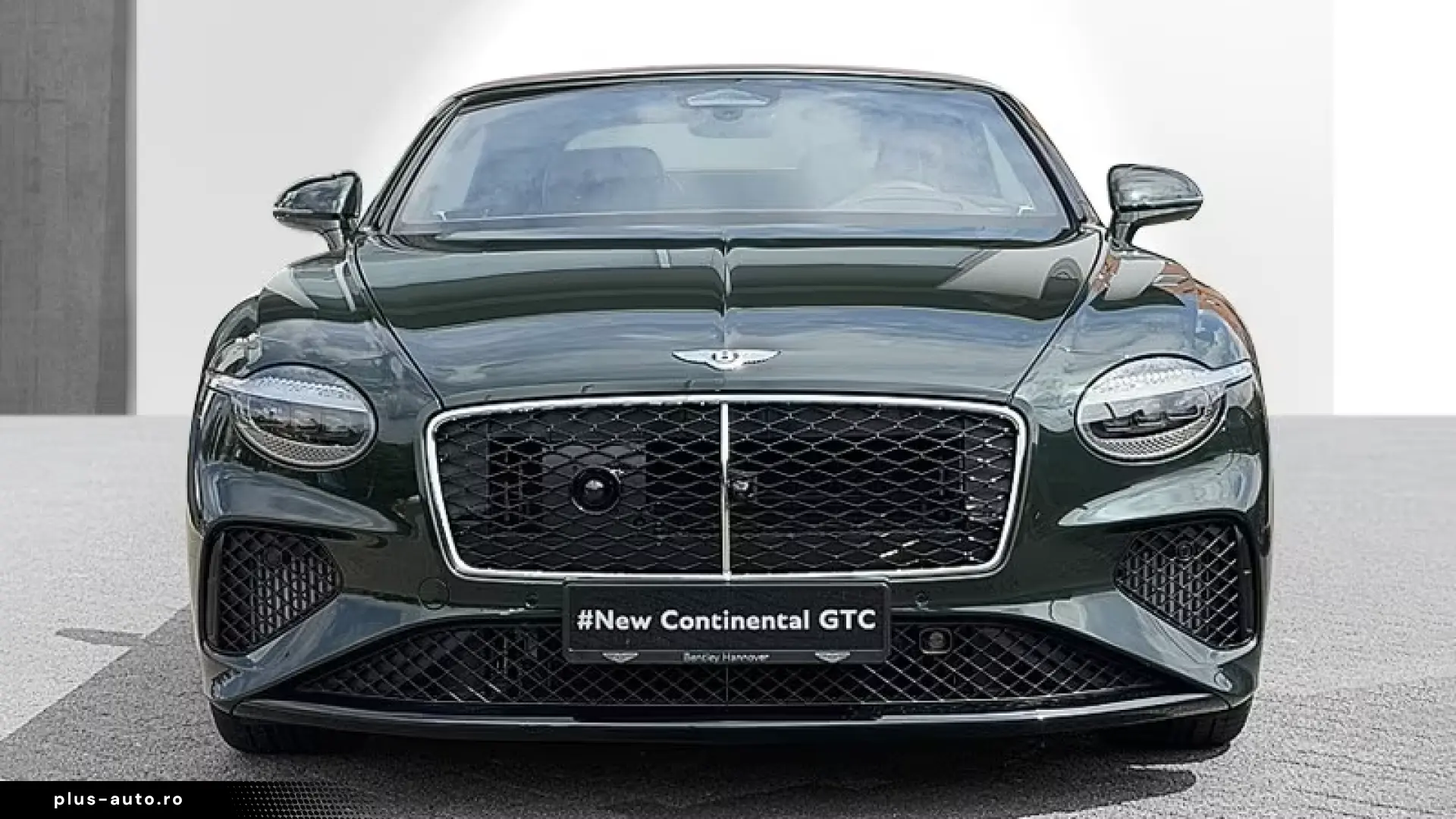 Bentley Continental GTC  Touring FrontSeat Rotating