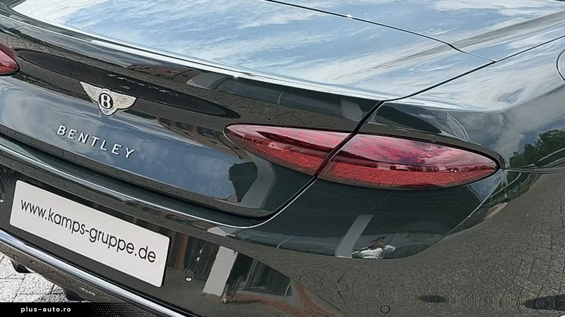 Bentley Continental GTC  Touring FrontSeat Rotating