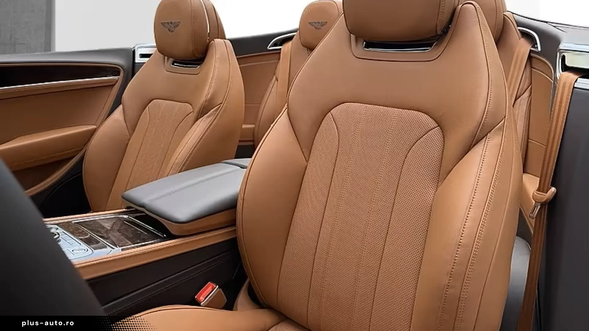 Bentley Continental GTC  Touring FrontSeat Rotating