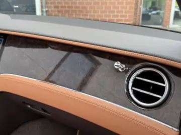 Bentley Continental GTC  Touring FrontSeat Rotating