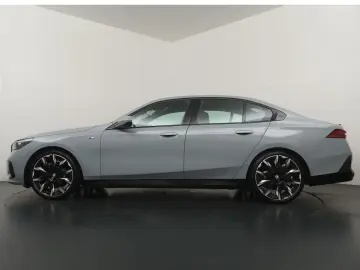 BMW 520i M Sport Pro   Panoramic