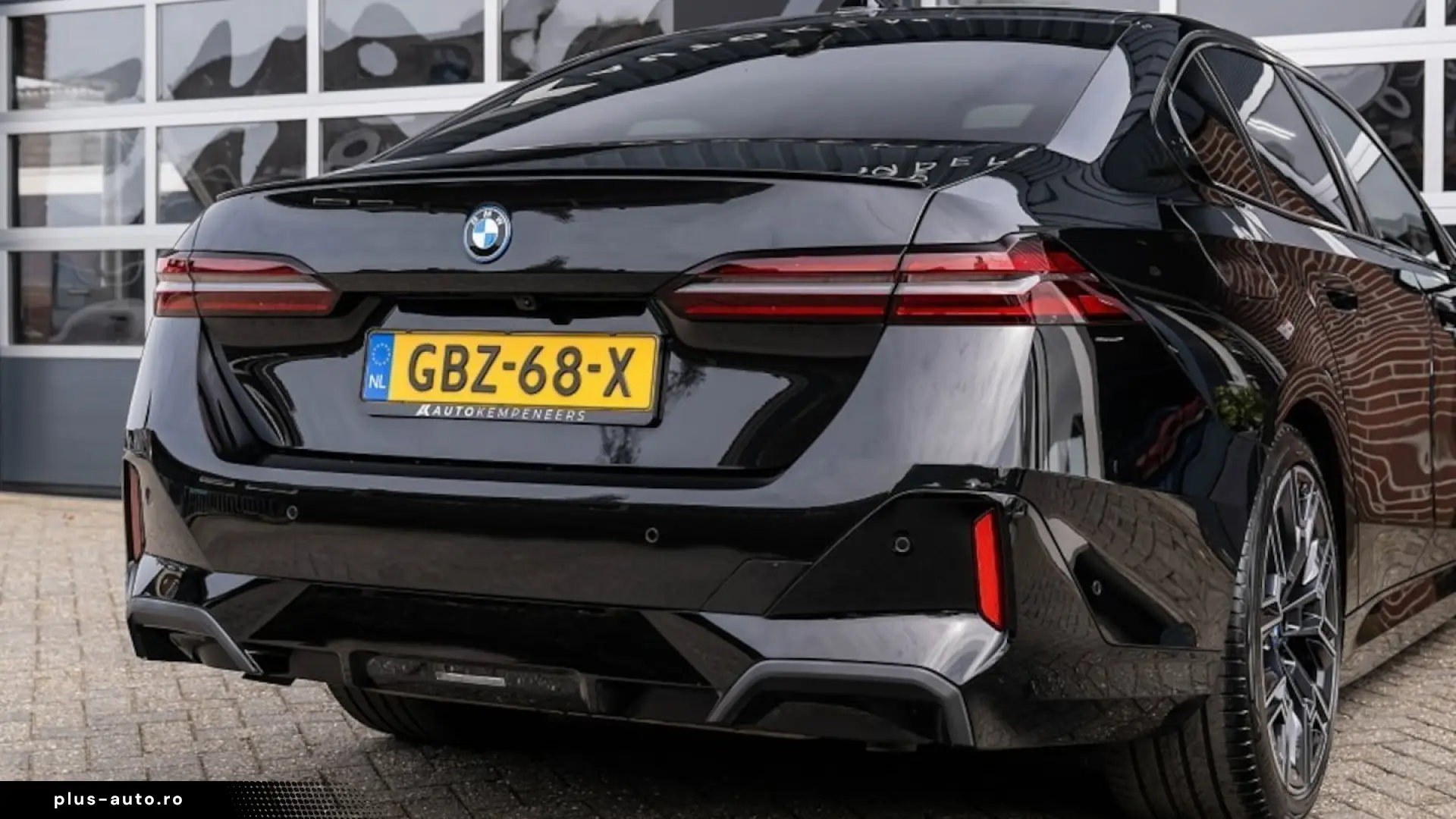 BMW 550e xDrive M Sport Pro Pano