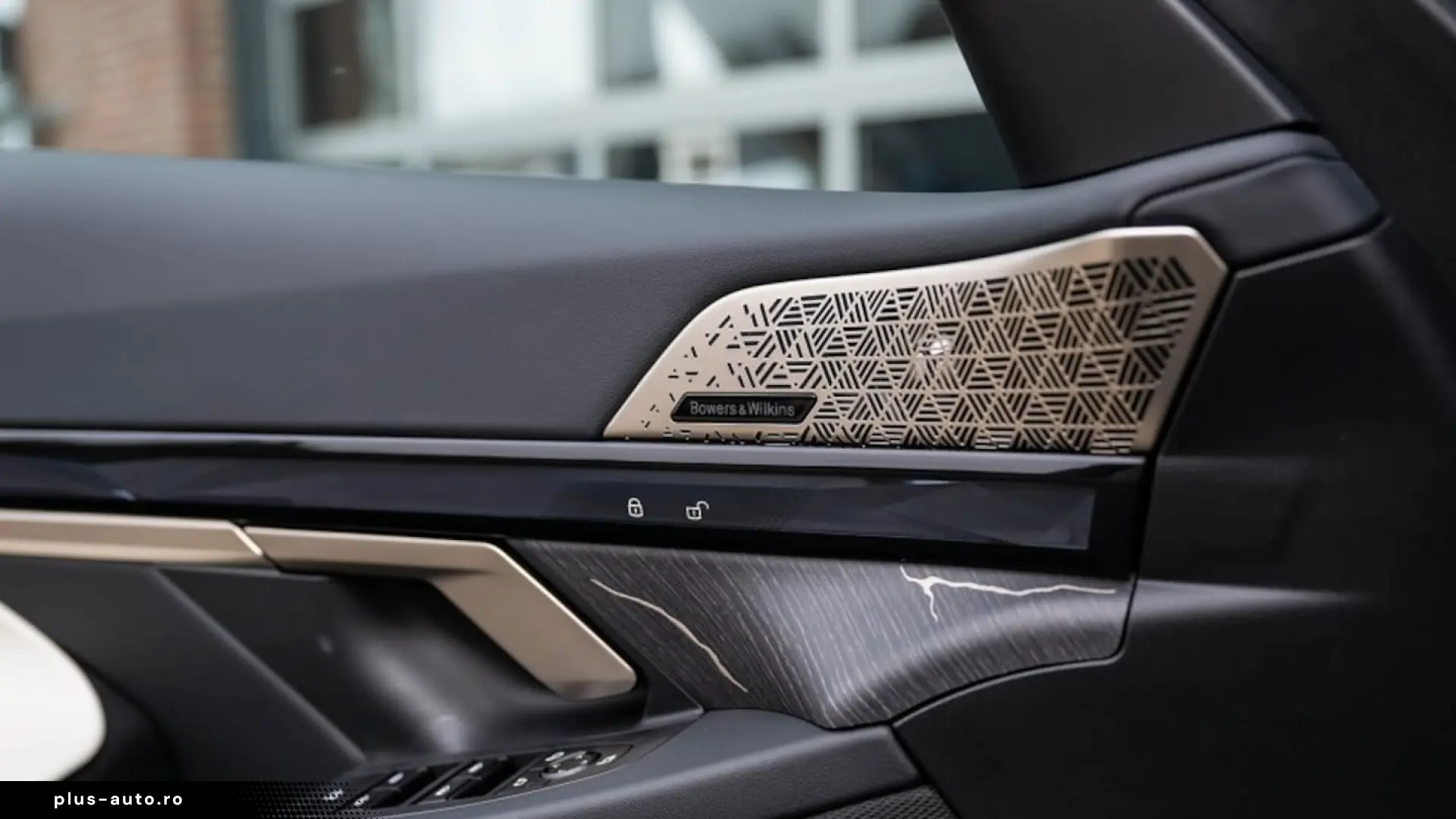 BMW 550e xDrive M Sport Pro Pano