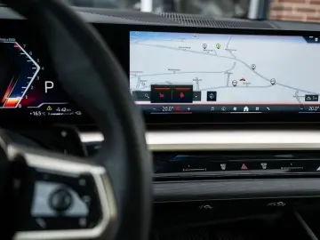 BMW 550e xDrive M Sport Pro Pano