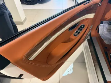 Bentley Continental GTC V8- B&O- 22