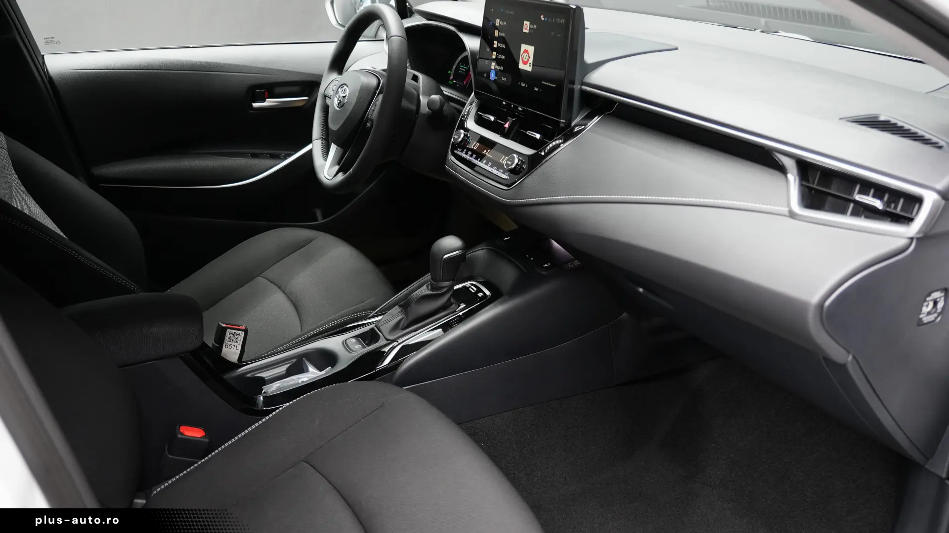 TOYOTA COROLLA SEDAN HYB DYNAMIC