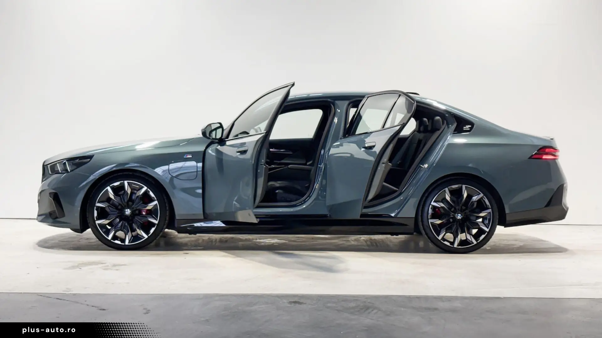 BMW 530e M Sport Edition   Innovation Pack