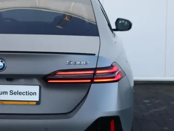 BMW 530e M Sport Pro Panoramic