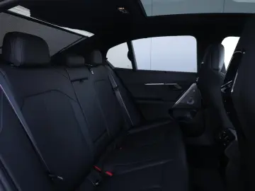 BMW 530e M Sport Pro Panoramic