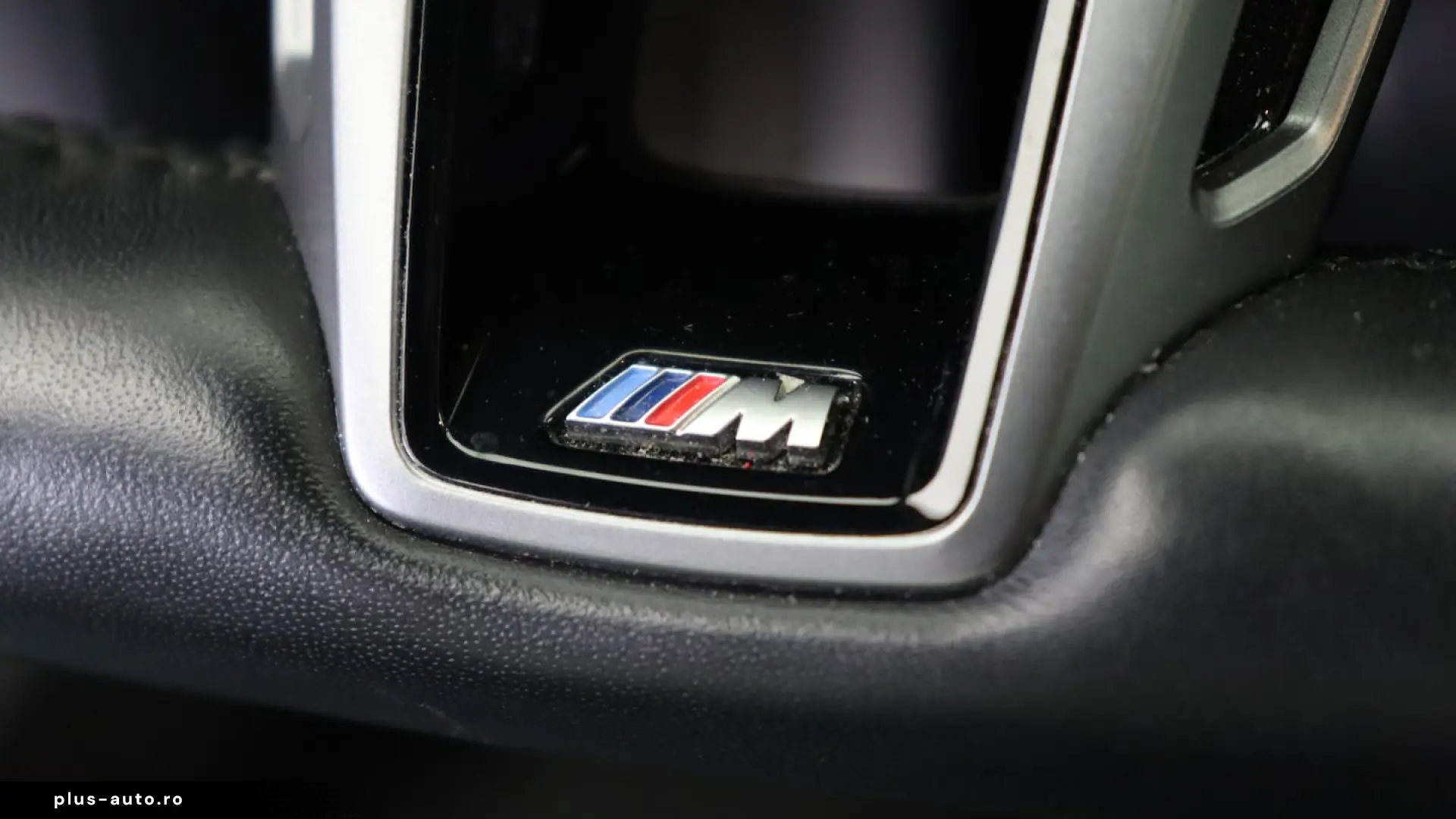 BMW 550e xDrive M Sport   Panoramic
