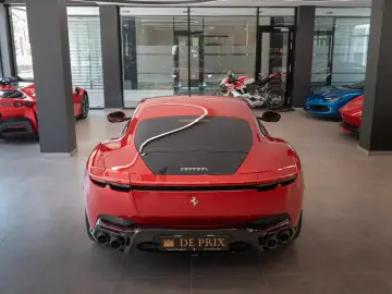 Ferrari Amalfi   Rosso Imola  Lift ACC P.Display