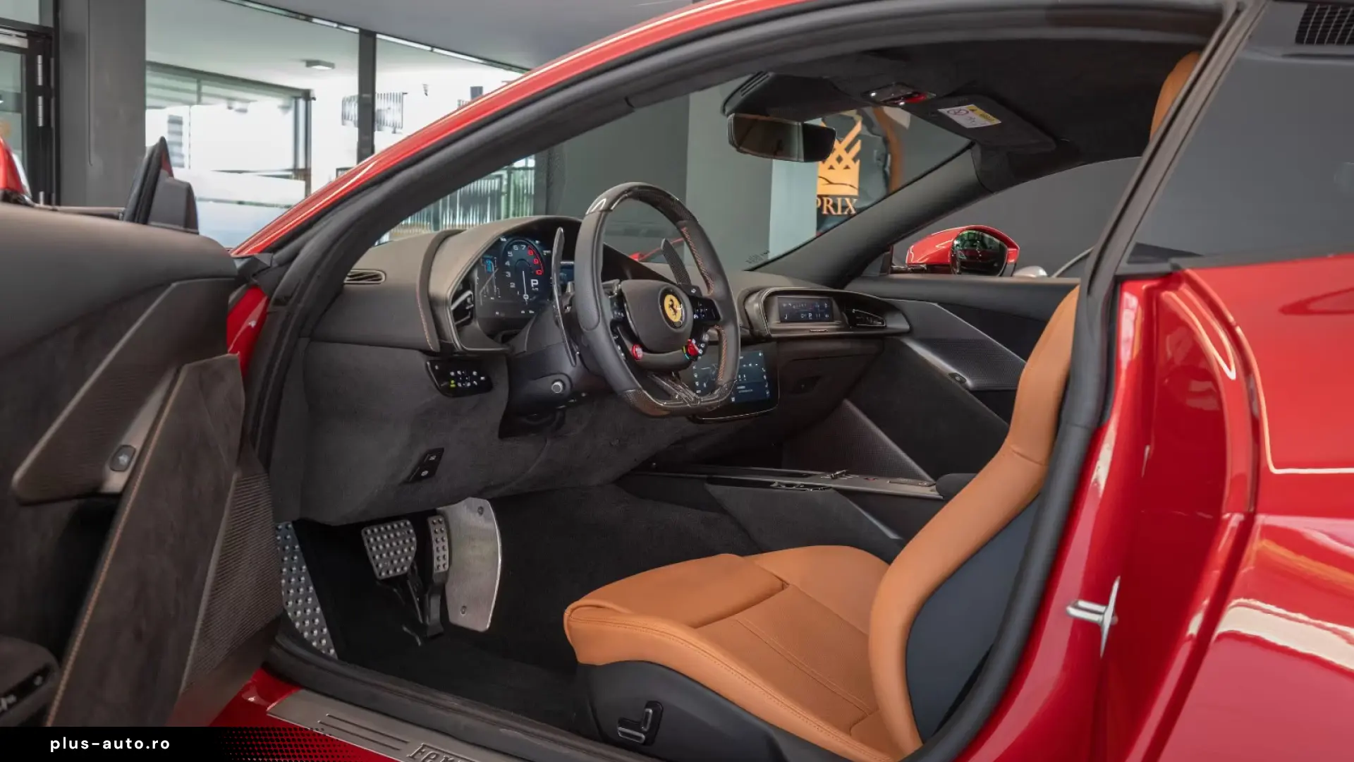 Ferrari Amalfi   Rosso Imola  Lift ACC P.Display