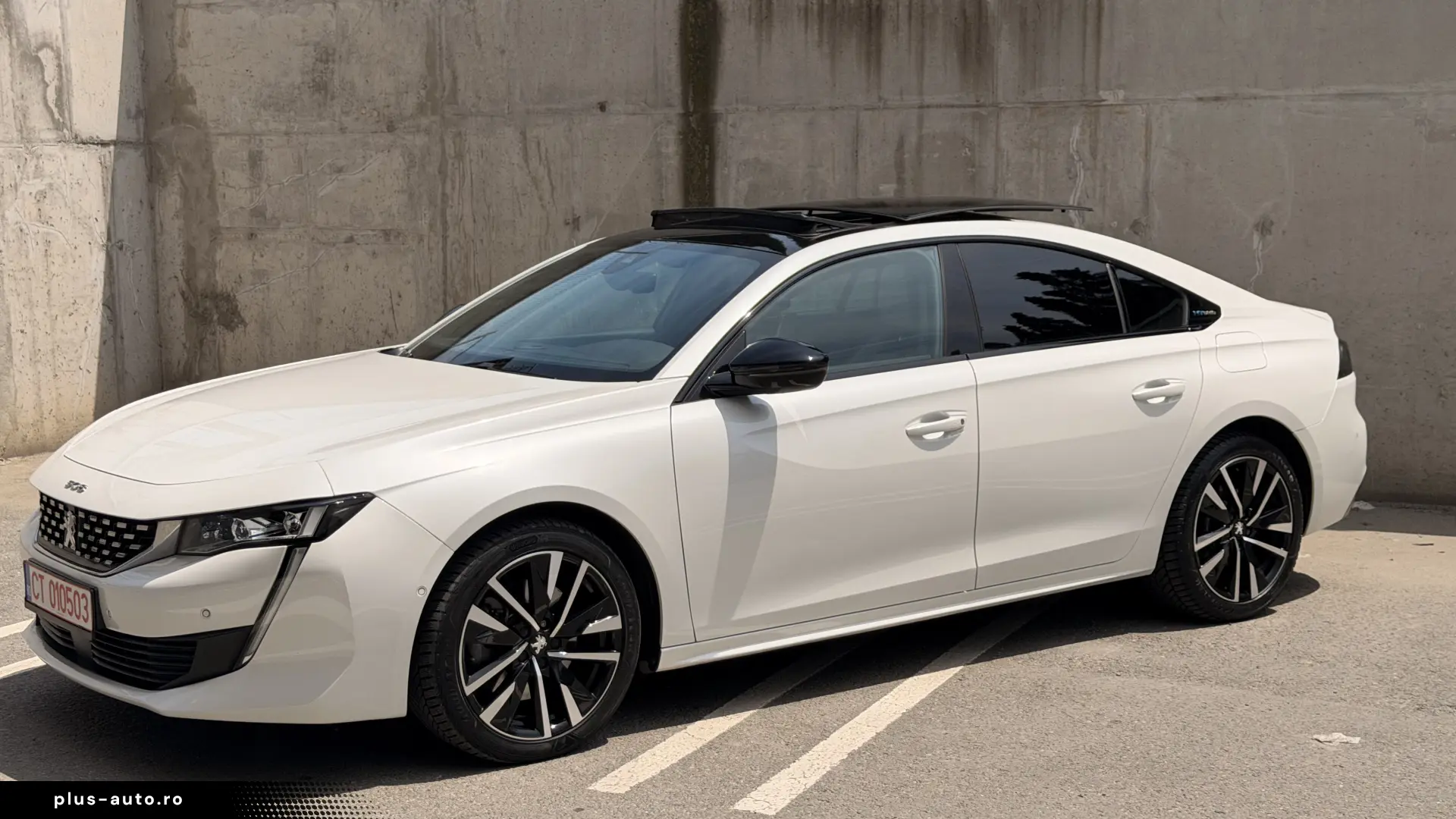 PEUGEOT 3008 GT