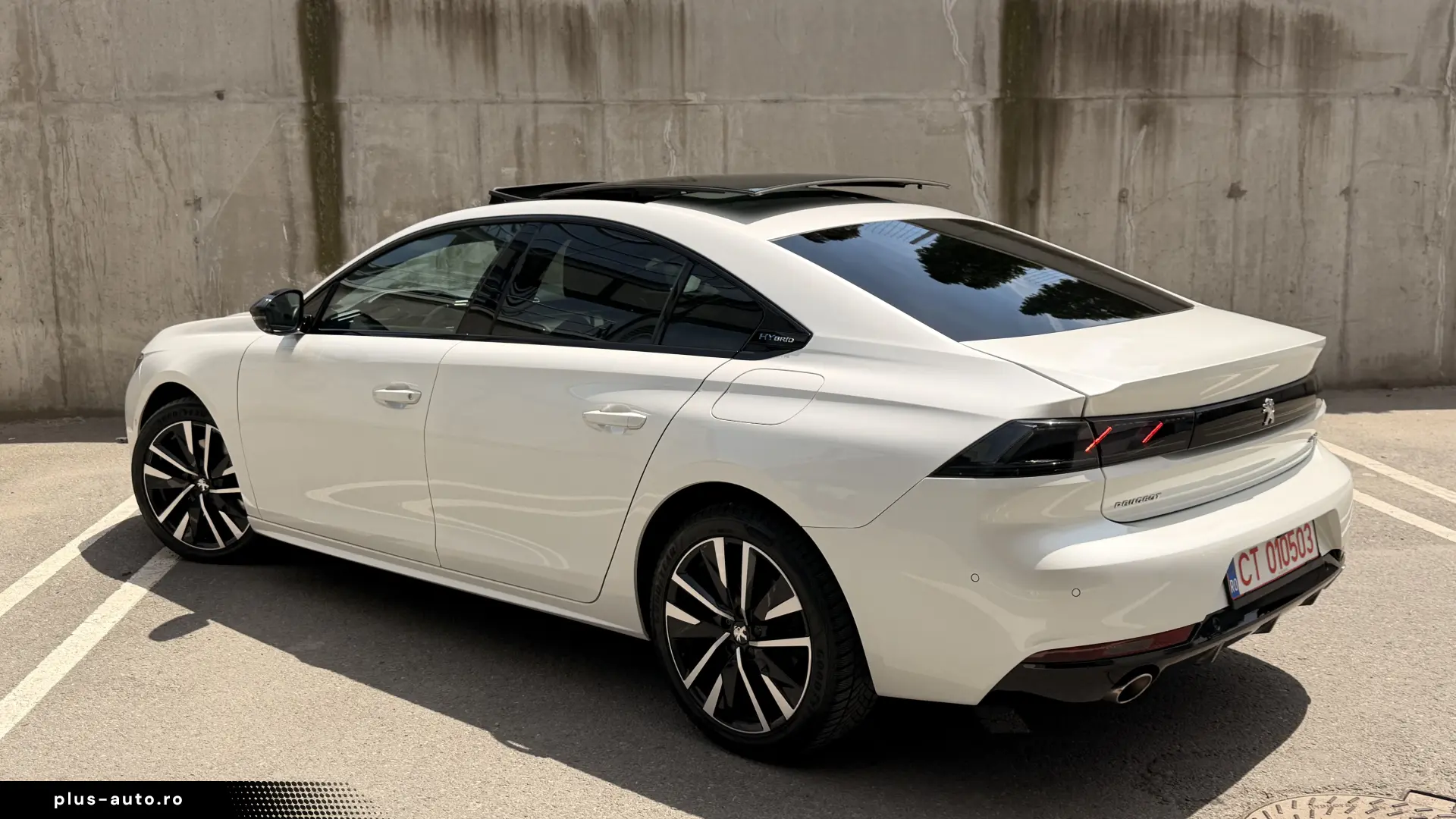 PEUGEOT 3008 GT
