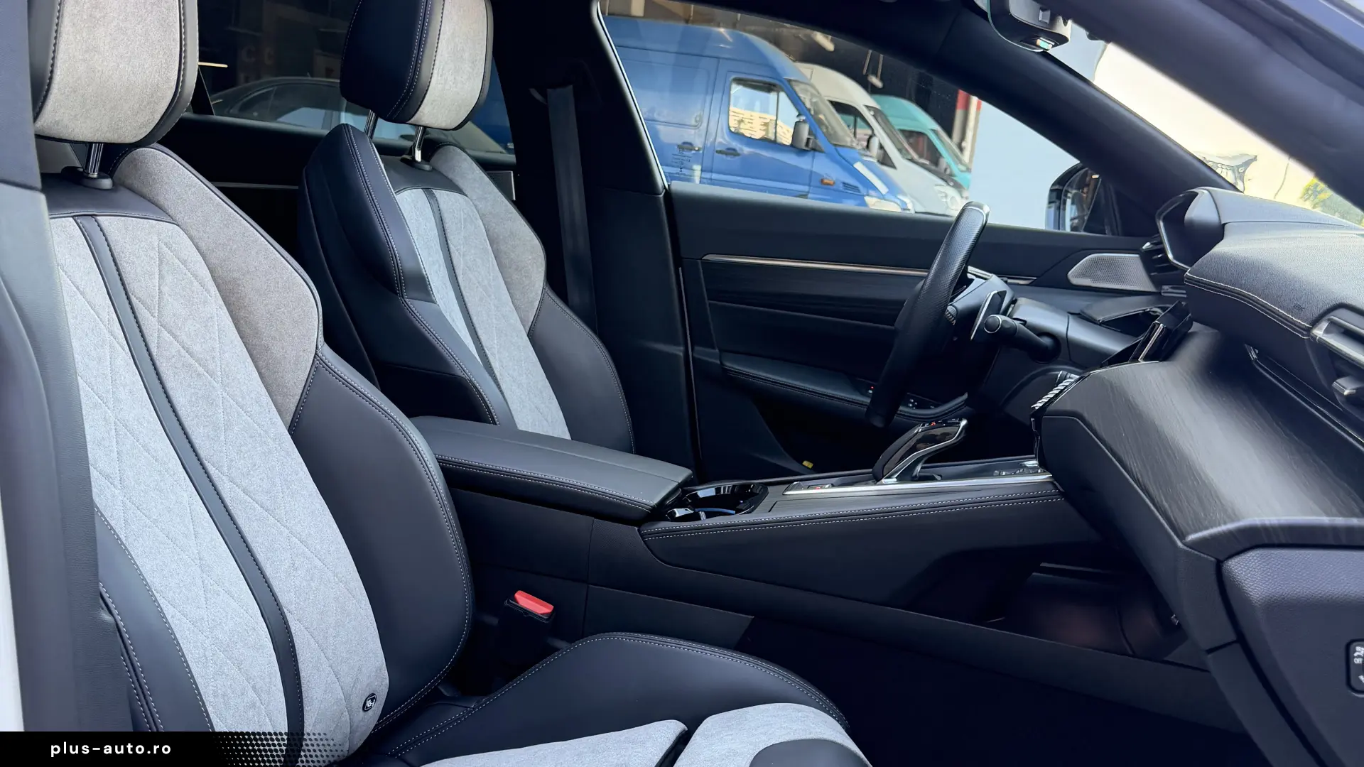 PEUGEOT 3008 GT