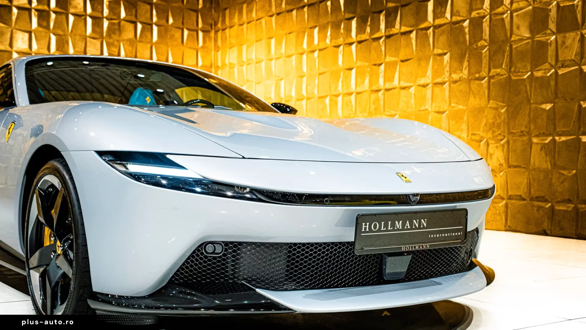 Ferrari Amalfi PASSENGER DISPLAY