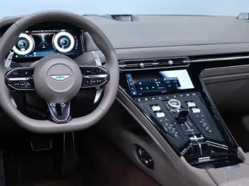 Aston Martin DB12 Volante