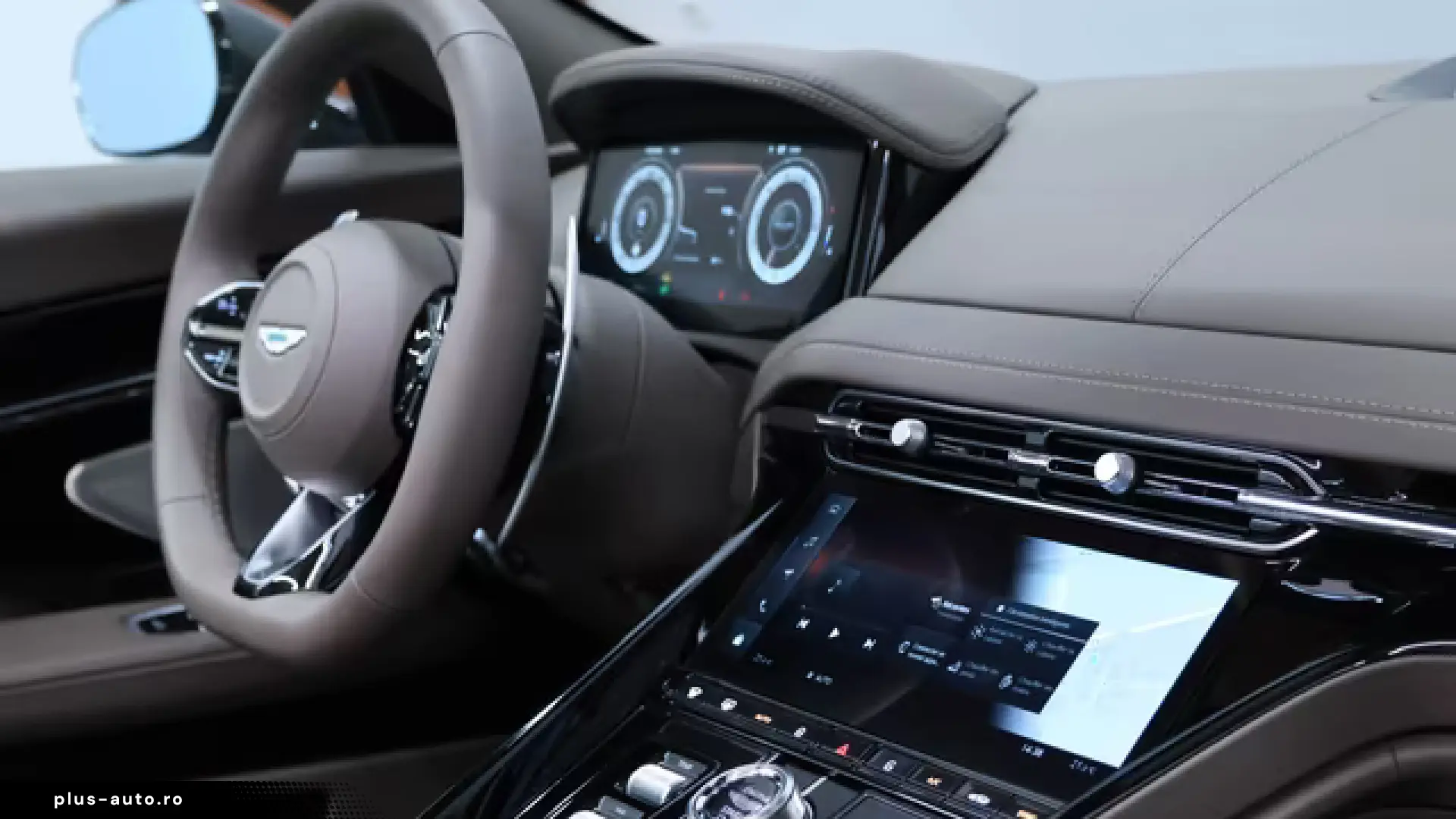 Aston Martin DB12 Volante