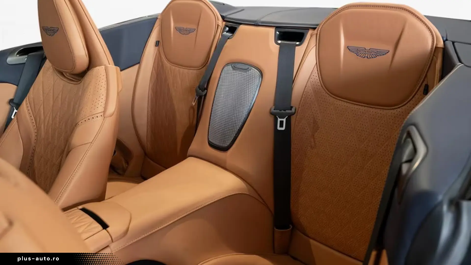 Aston Martin DB12 Volante