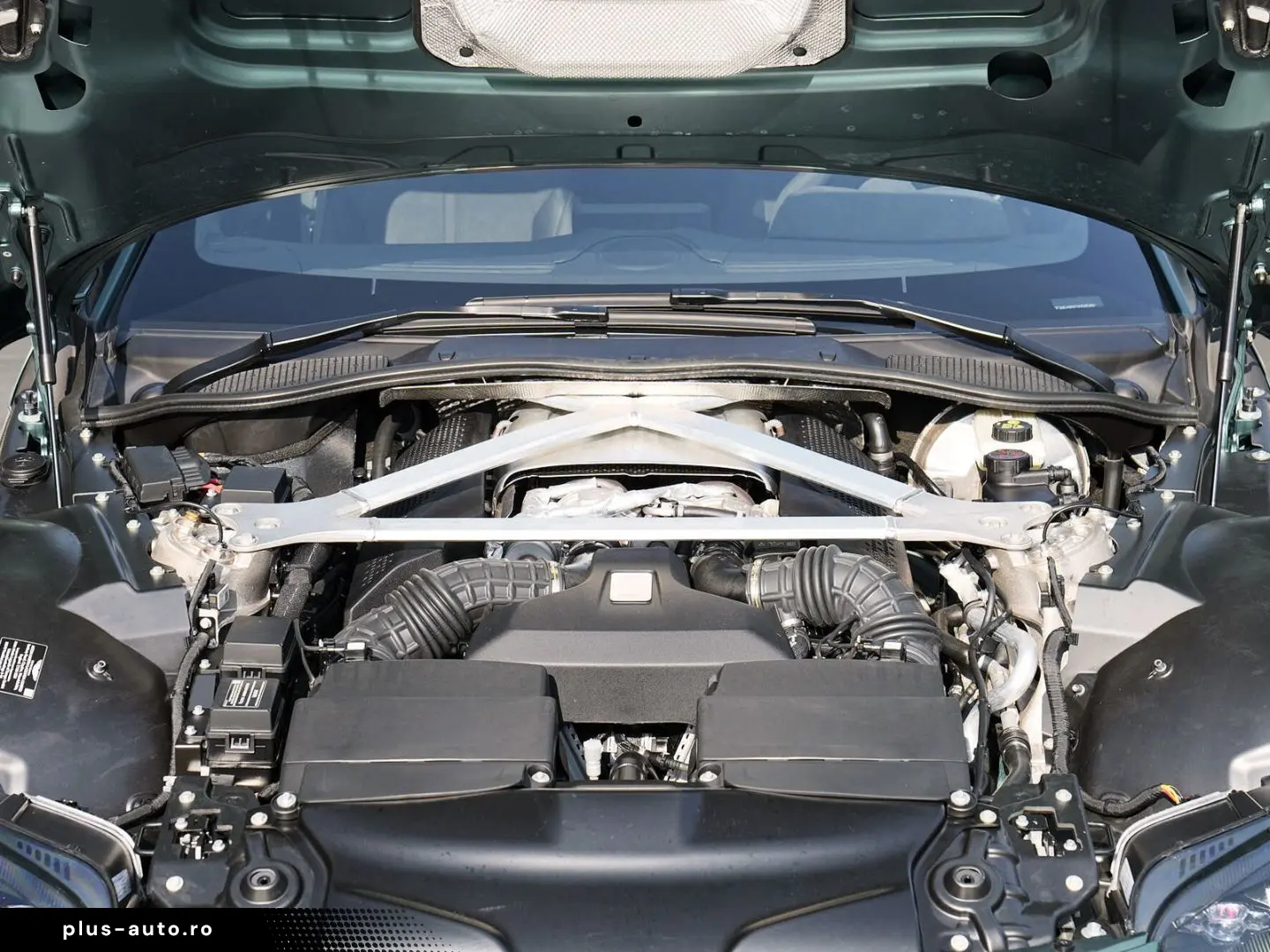ASTON MARTIN Vantage V8 F1 Coupe Satin Aston Martin &hellip;