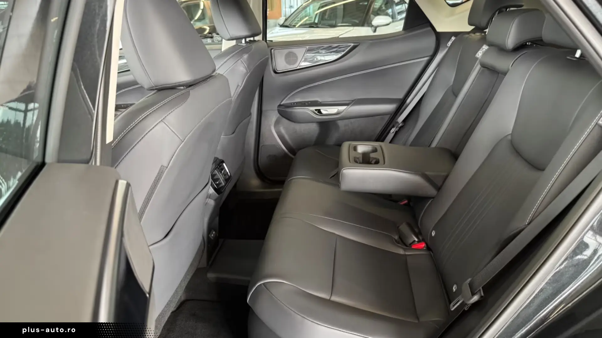 Lexus NX 450h  E-FOUR Business AHK Leather Electric S