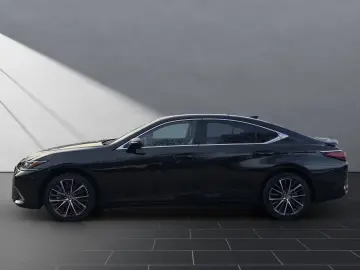 Lexus ES 300 h  BUSINESS