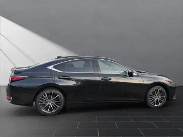 Lexus ES 300 h  BUSINESS