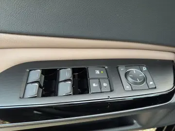 Lexus ES 300 h  BUSINESS