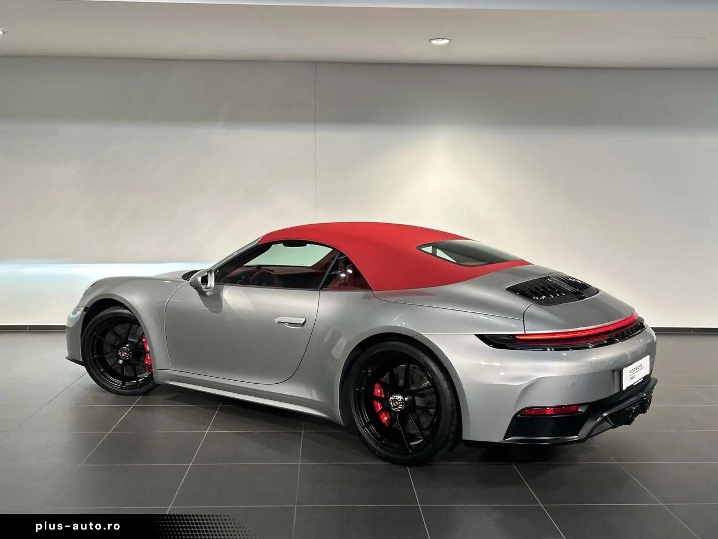 PORSCHE 992 911 Carrera 4 GTS Cabriolet InnoDrive BOSE