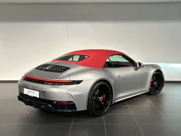 PORSCHE 992 911 Carrera 4 GTS Cabriolet InnoDrive BOSE