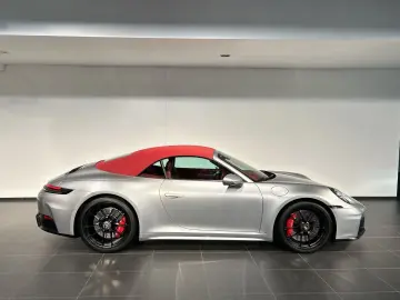 PORSCHE 992 911 Carrera 4 GTS Cabriolet InnoDrive BOSE