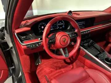 PORSCHE 992 911 Carrera 4 GTS Cabriolet InnoDrive BOSE