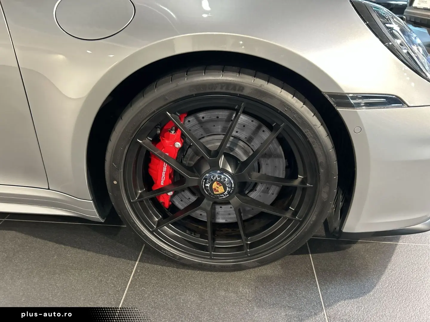 PORSCHE 992 911 Carrera 4 GTS Cabriolet InnoDrive BOSE
