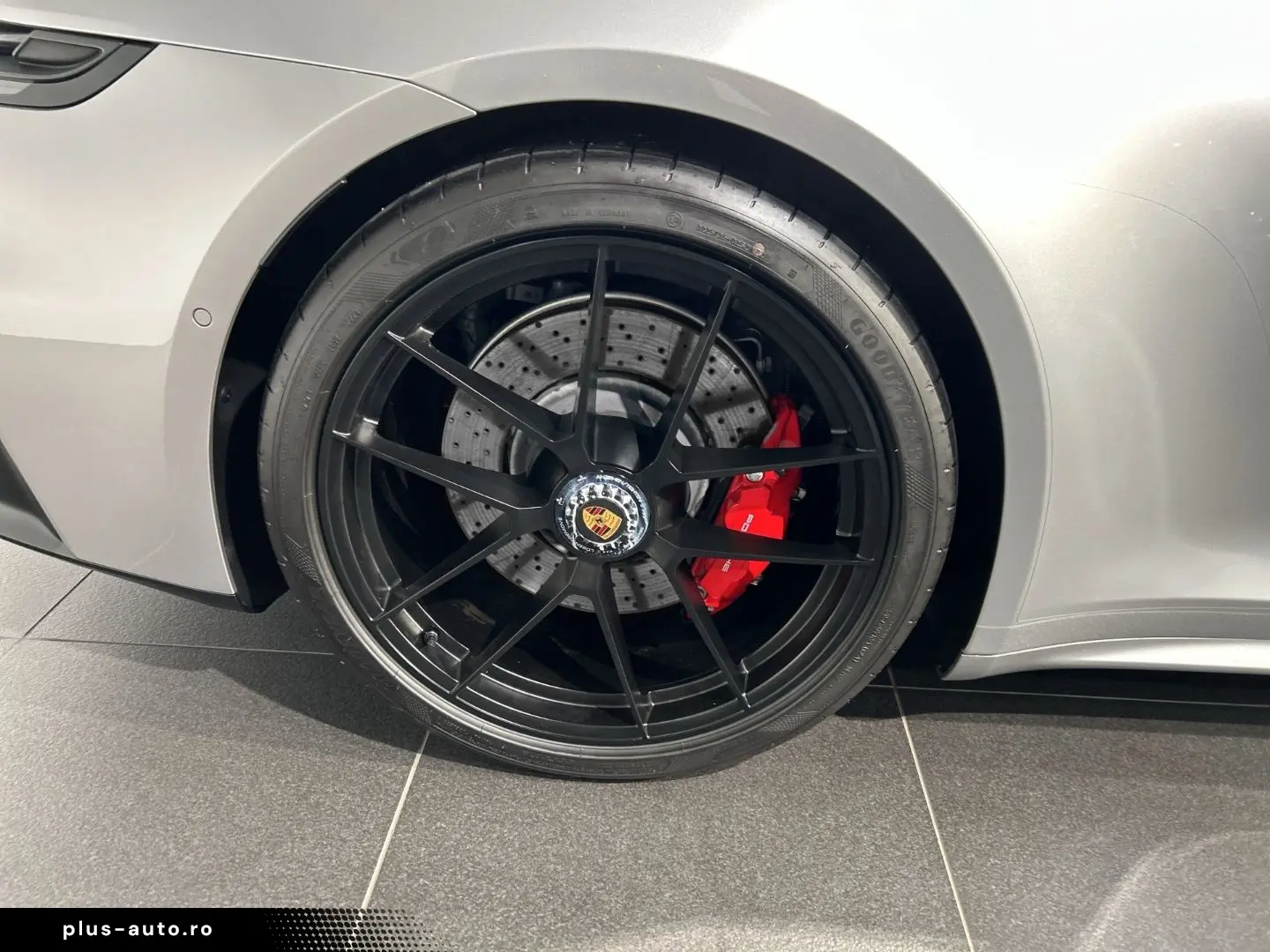 PORSCHE 992 911 Carrera 4 GTS Cabriolet InnoDrive BOSE