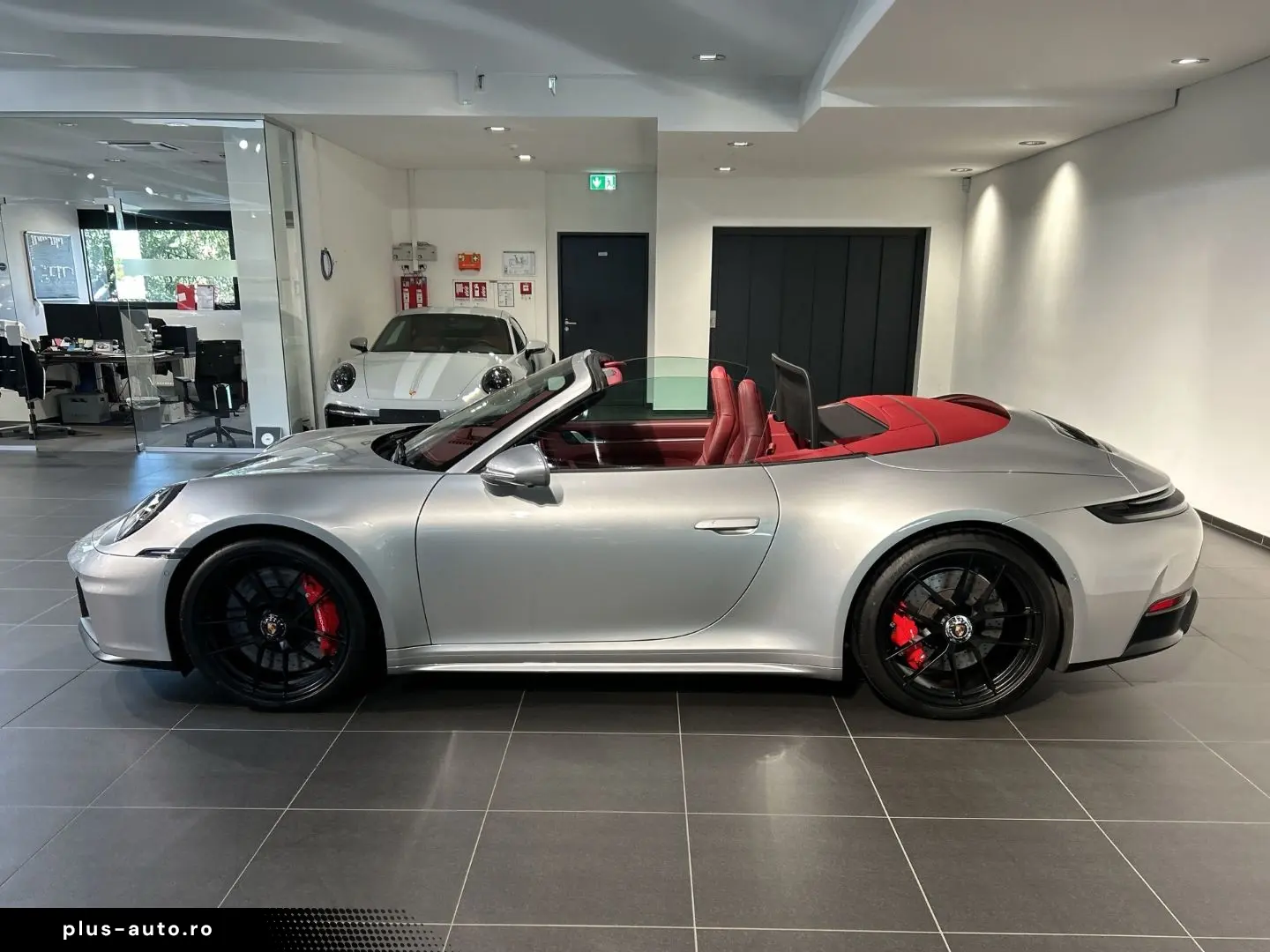 PORSCHE 992 911 Carrera 4 GTS Cabriolet InnoDrive BOSE