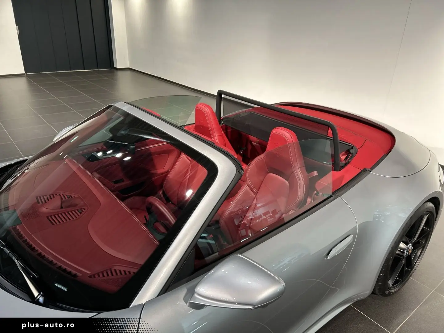 PORSCHE 992 911 Carrera 4 GTS Cabriolet InnoDrive BOSE