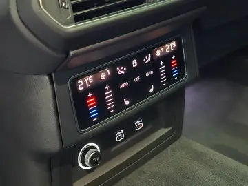 Lamborghini Urus 4.0 V8 Panorama B&O Anima Massage-Seats 23