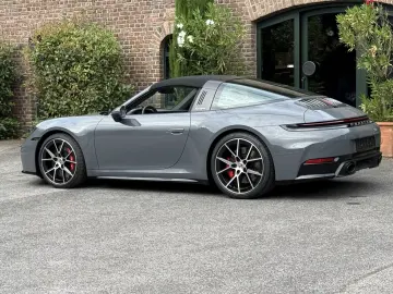 Porsche 992 911 Targa 4S HD-MATRIX BOSE SPORTDESIGN