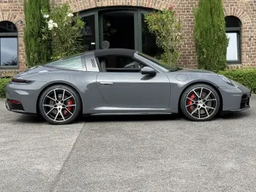 Porsche 992 911 Targa 4S HD-MATRIX BOSE SPORTDESIGN