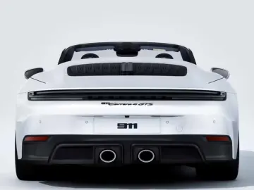Porsche 992 Carrera 4 GTS Lift Ventilatie Bose