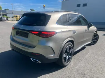 MERCEDES-BENZ GLC 200 4Matic AMG Leder-Nappa PANO KAMERA AHK