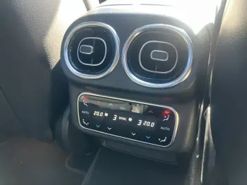 MERCEDES-BENZ GLC 200 4Matic AMG Leder-Nappa PANO KAMERA AHK