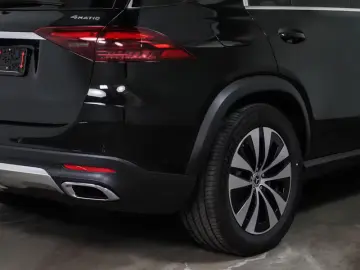 Mercedes-Benz GLE 350 de 4M MBEAM PANO MBUX AHK KAM DAB