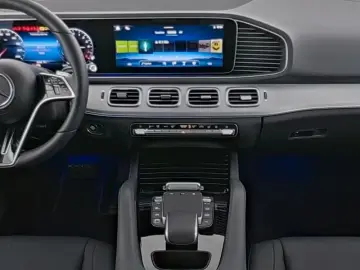 Mercedes-Benz GLE 350de 4M ADVANCED AHK PANO KAMERA AMBI DAB