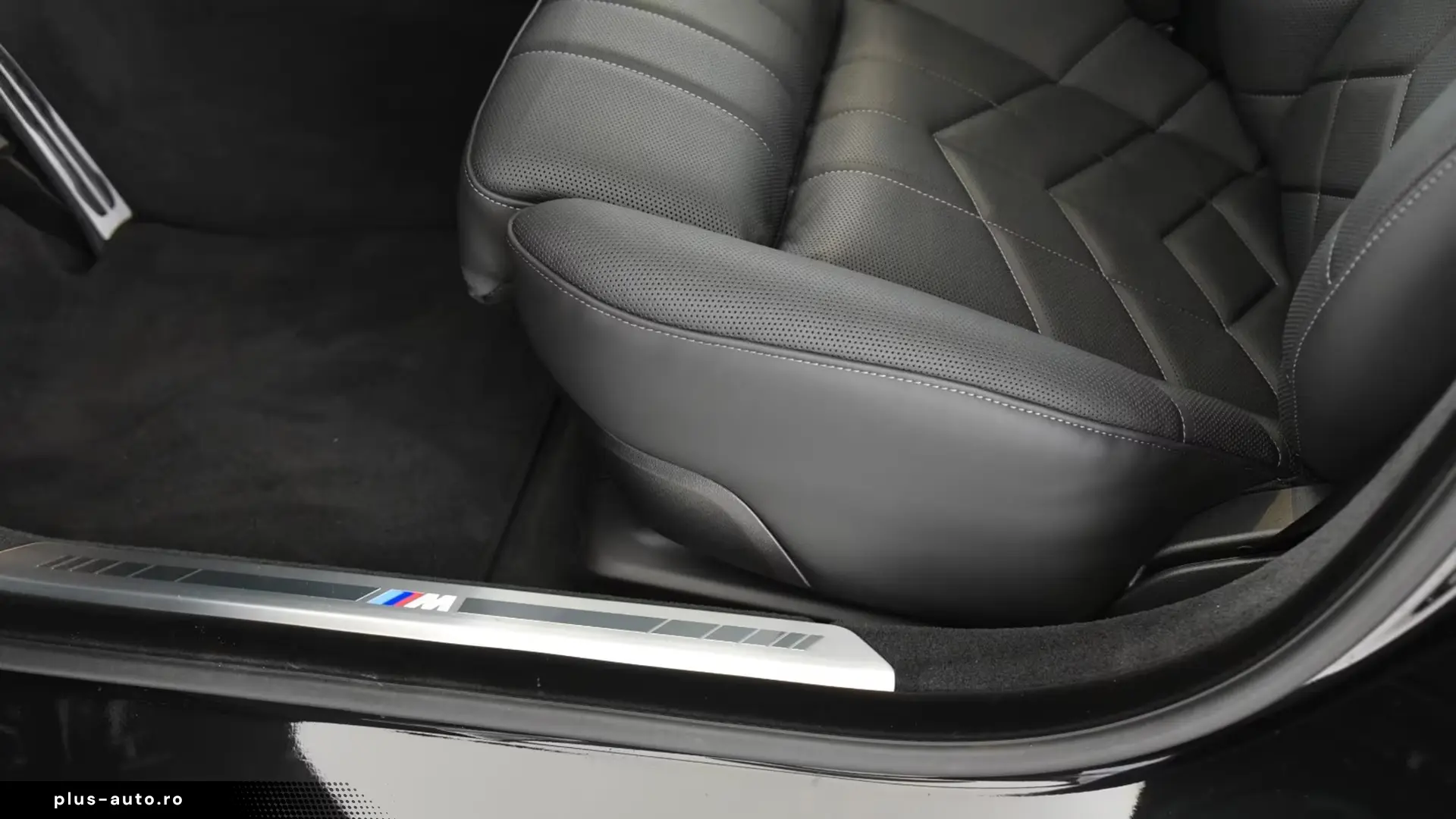 BMW 740d xDrive M Sport PRO   Finanțare Leasing