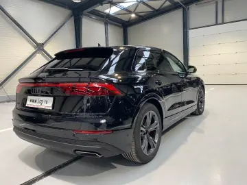Audi Q8 55 TFSI QUATTRO TIPTRONIC MY25