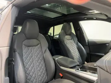 Audi Q8 55 TFSI QUATTRO TIPTRONIC MY25